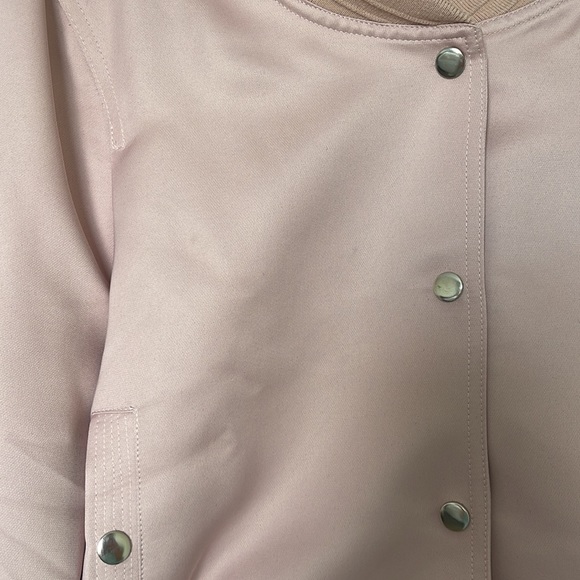 GRACIA PINK CROPPED BOMBER JACKET - Picture 4 of 7